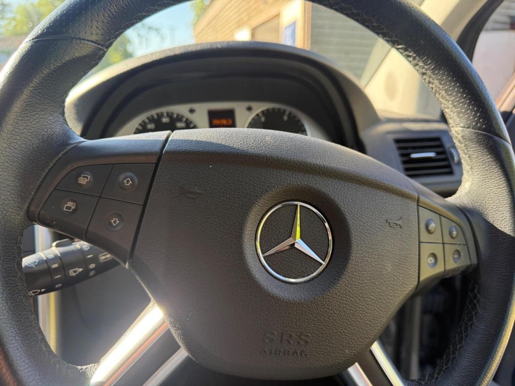 MERCEDES-BENZ B CLASS