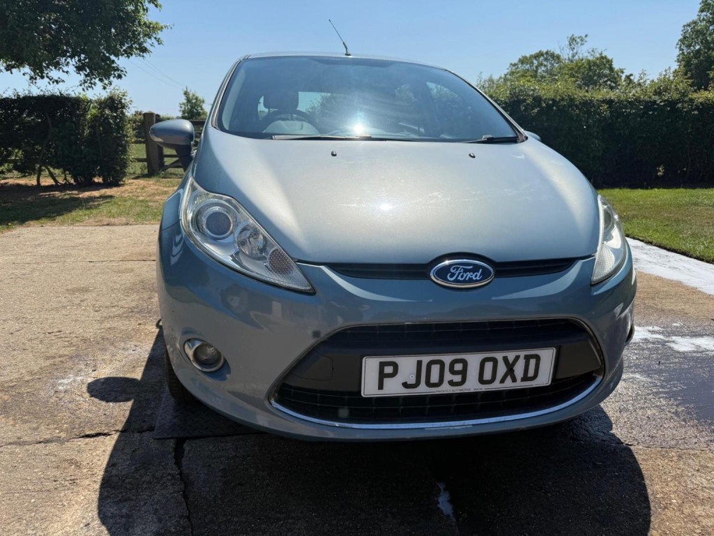 View FORD FIESTA 1.4 TDCi Zetec 5dr