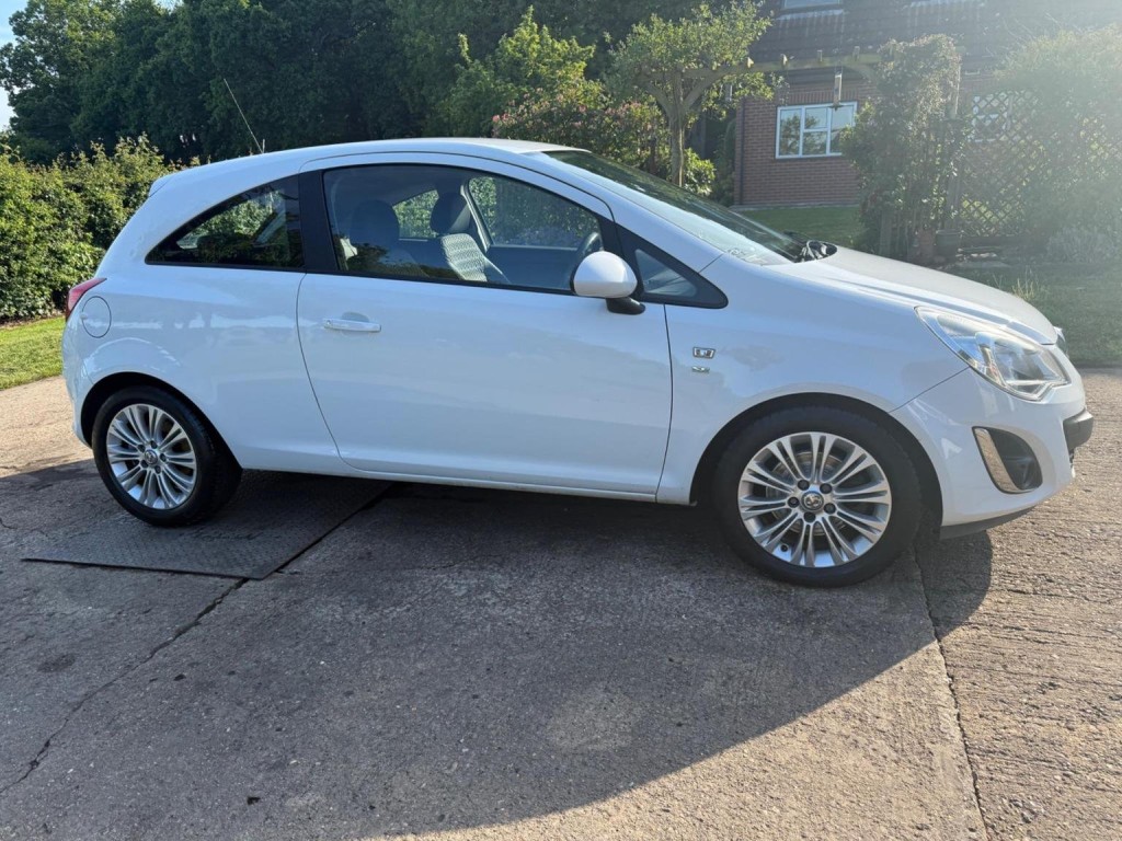 VAUXHALL CORSA