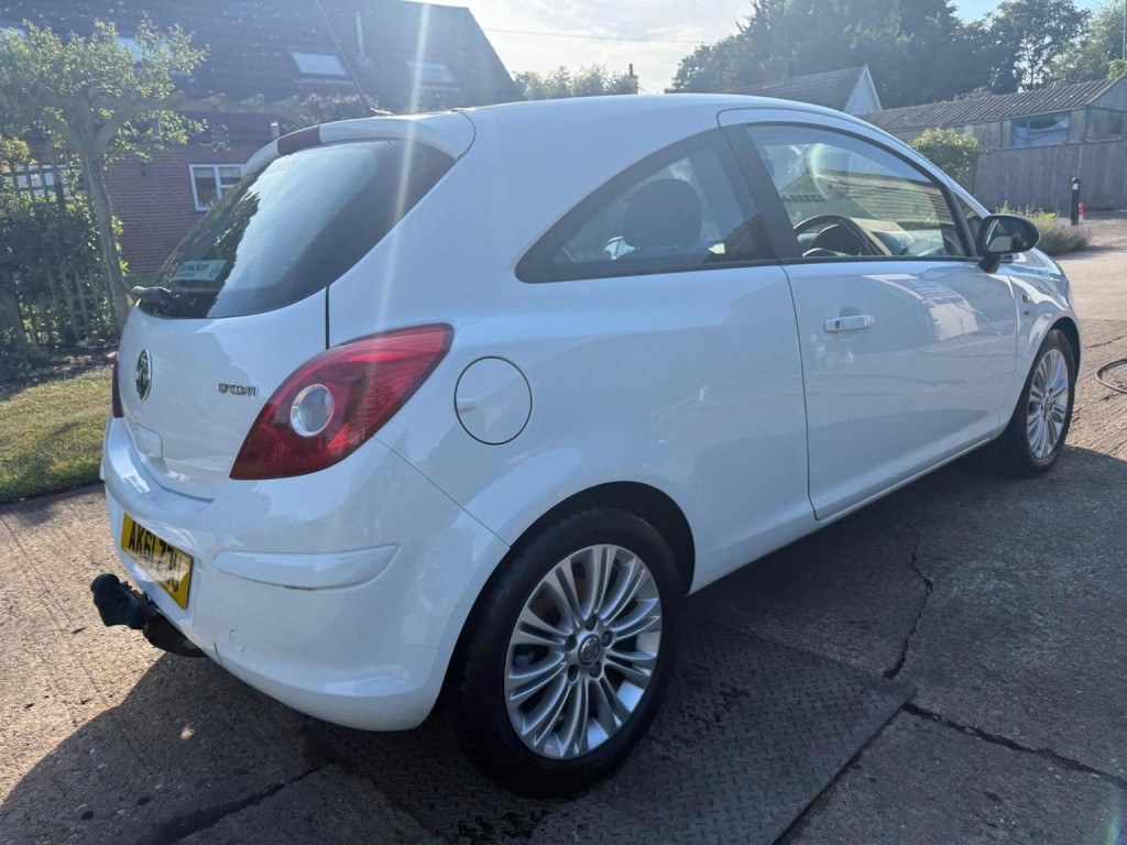 VAUXHALL CORSA