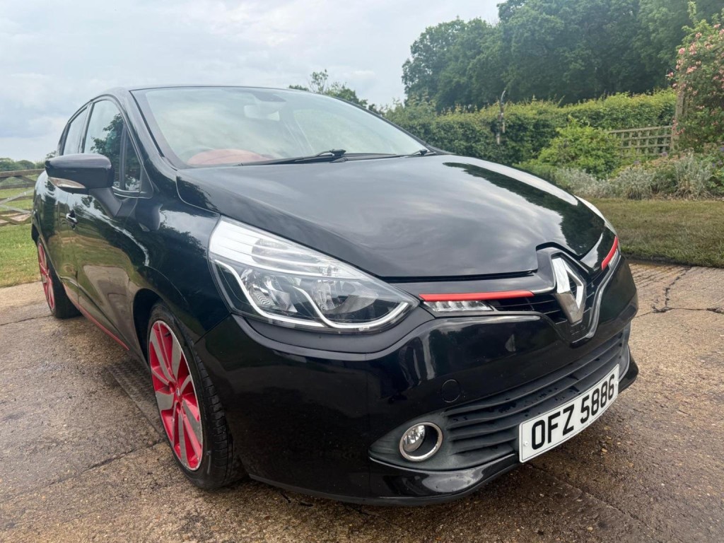 View RENAULT CLIO 0.9 TCe Dynamique S MediaNav Euro 5 (s/s) 5dr
