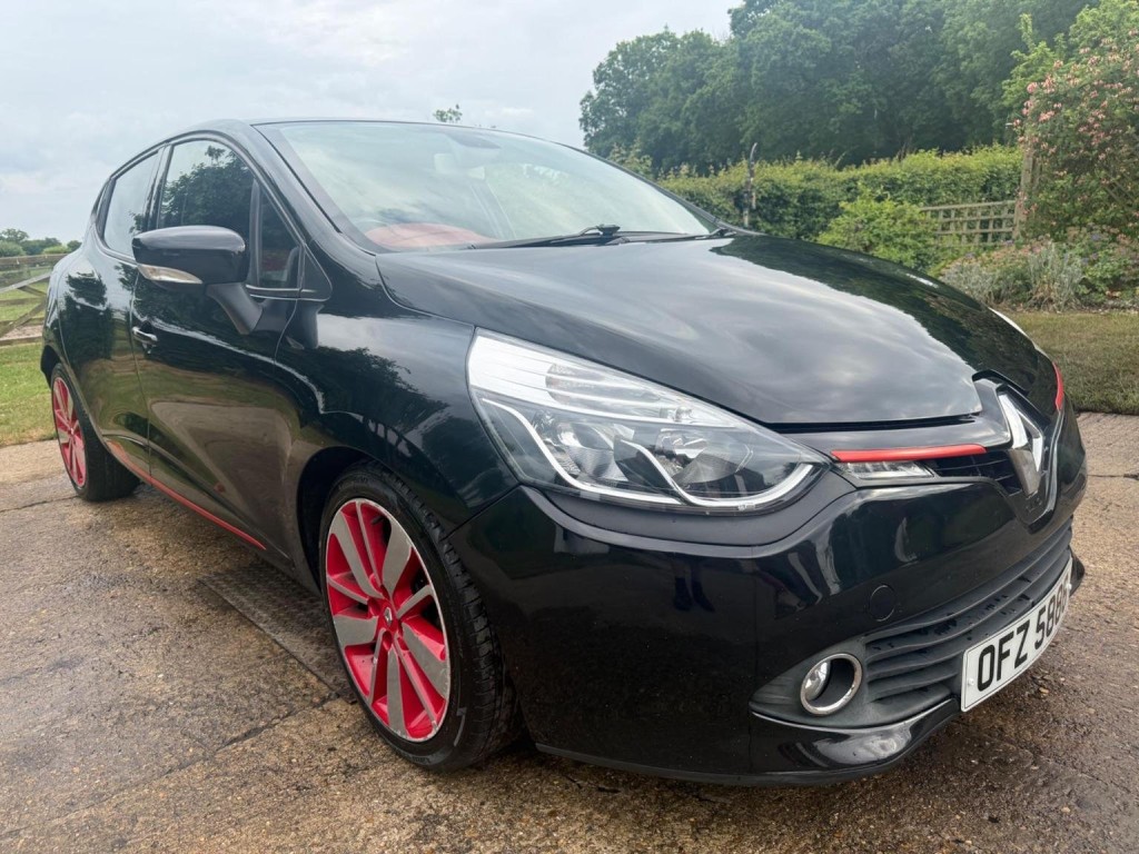 View RENAULT CLIO 0.9 TCe Dynamique S MediaNav Euro 5 (s/s) 5dr