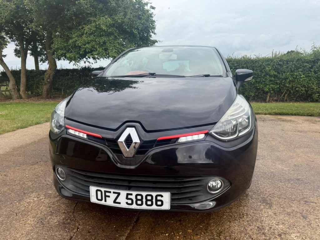 RENAULT CLIO