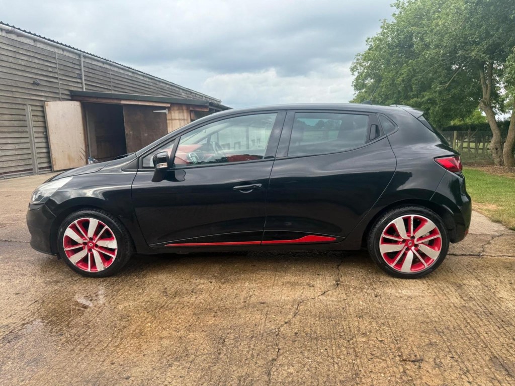 RENAULT CLIO