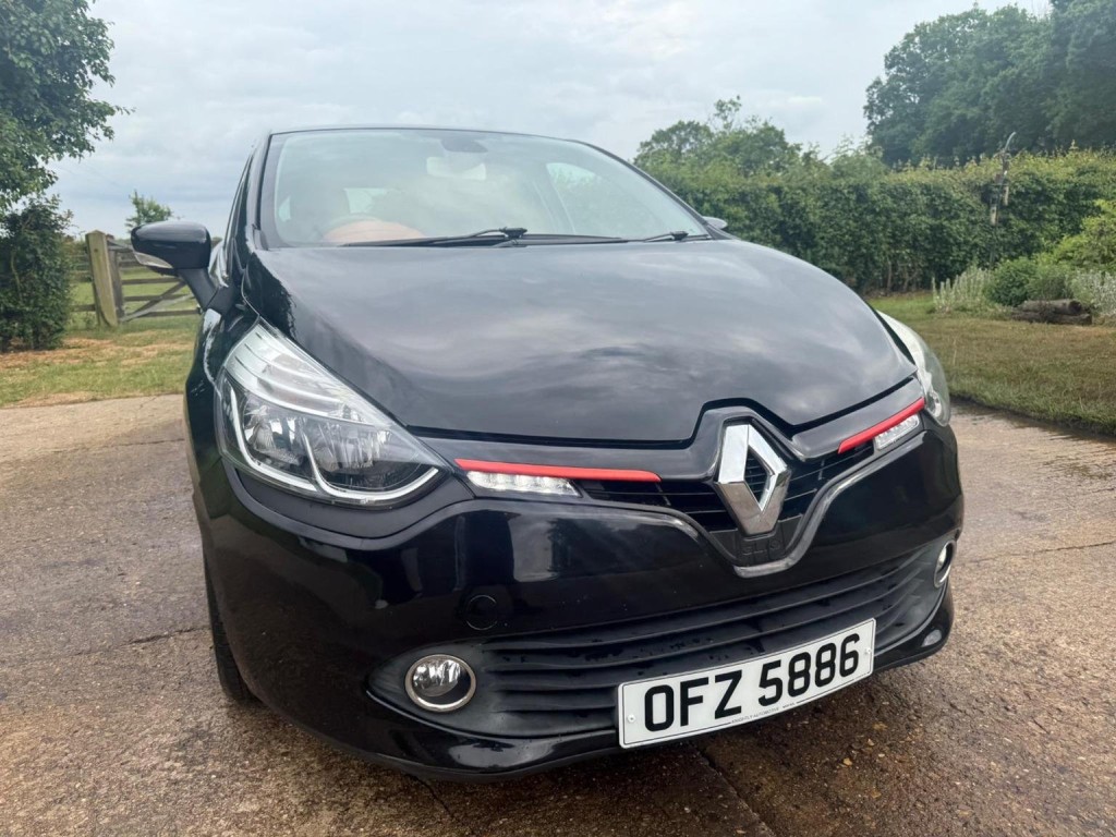 View RENAULT CLIO 0.9 TCe Dynamique S MediaNav Euro 5 (s/s) 5dr