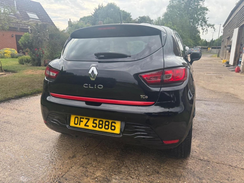 RENAULT CLIO