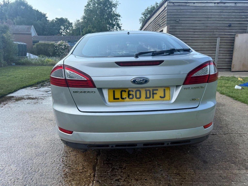 FORD MONDEO