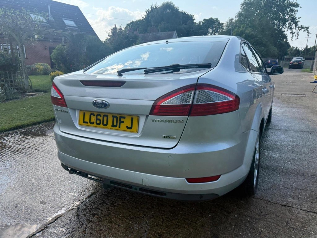 FORD MONDEO