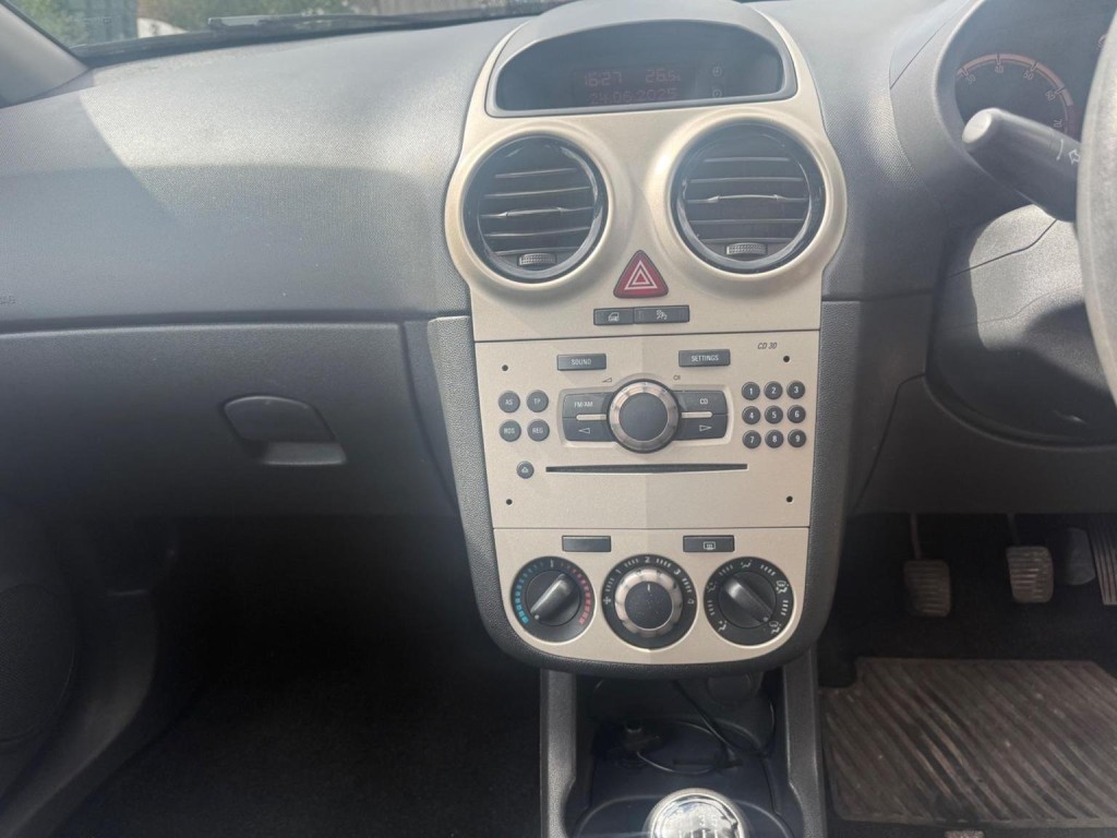 VAUXHALL CORSA