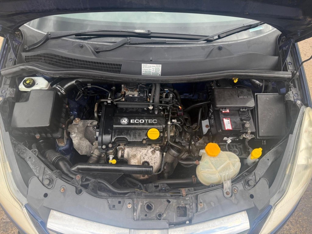 VAUXHALL CORSA