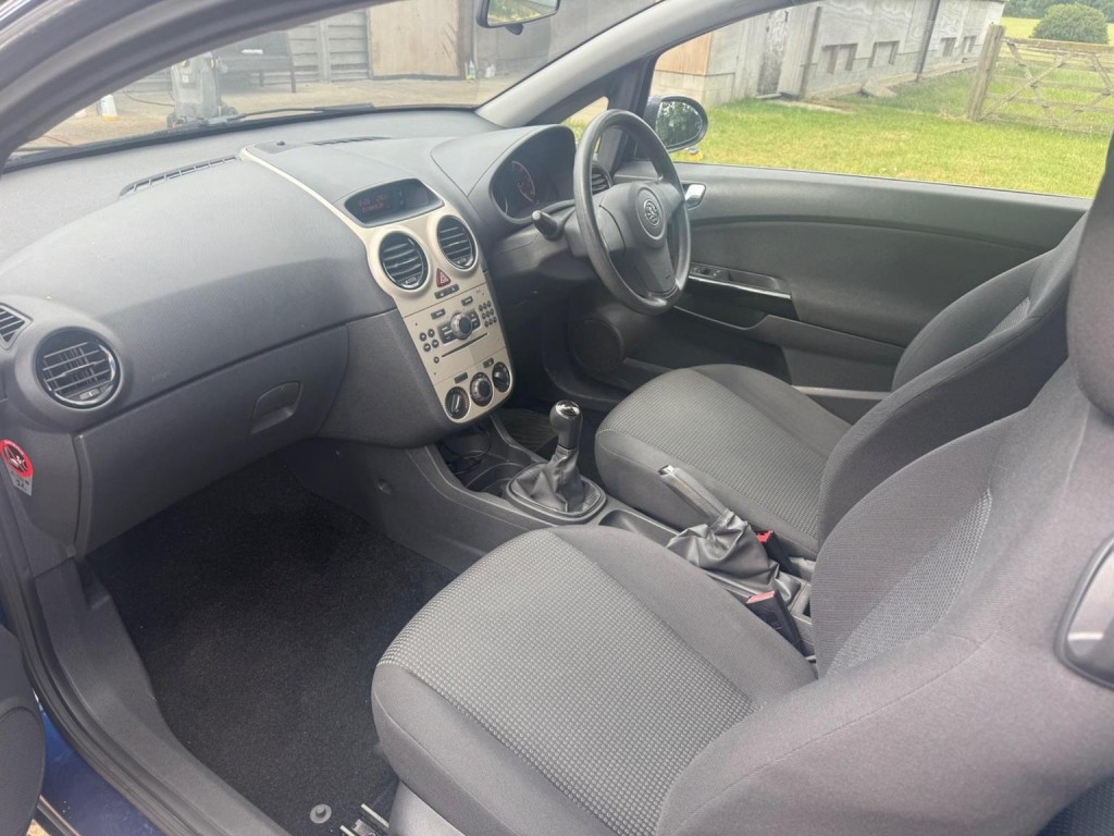 VAUXHALL CORSA