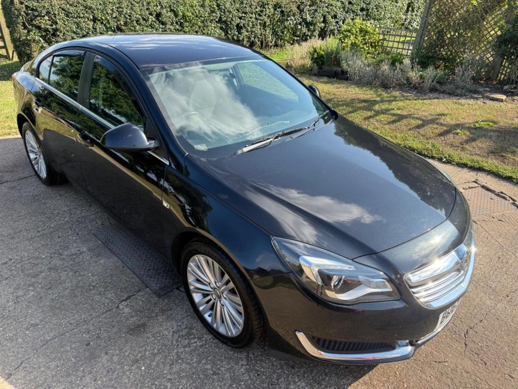 VAUXHALL INSIGNIA
