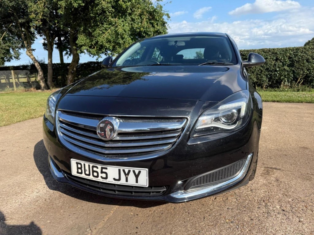 VAUXHALL INSIGNIA