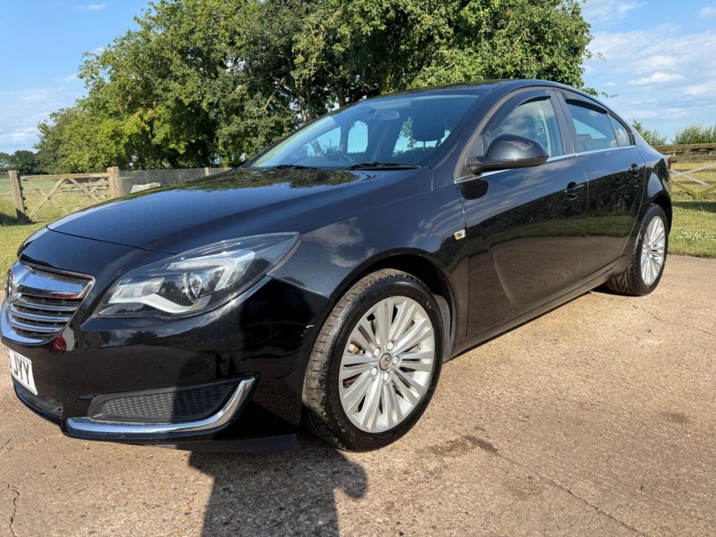 VAUXHALL INSIGNIA