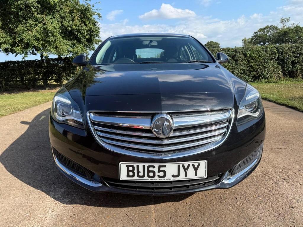 VAUXHALL INSIGNIA