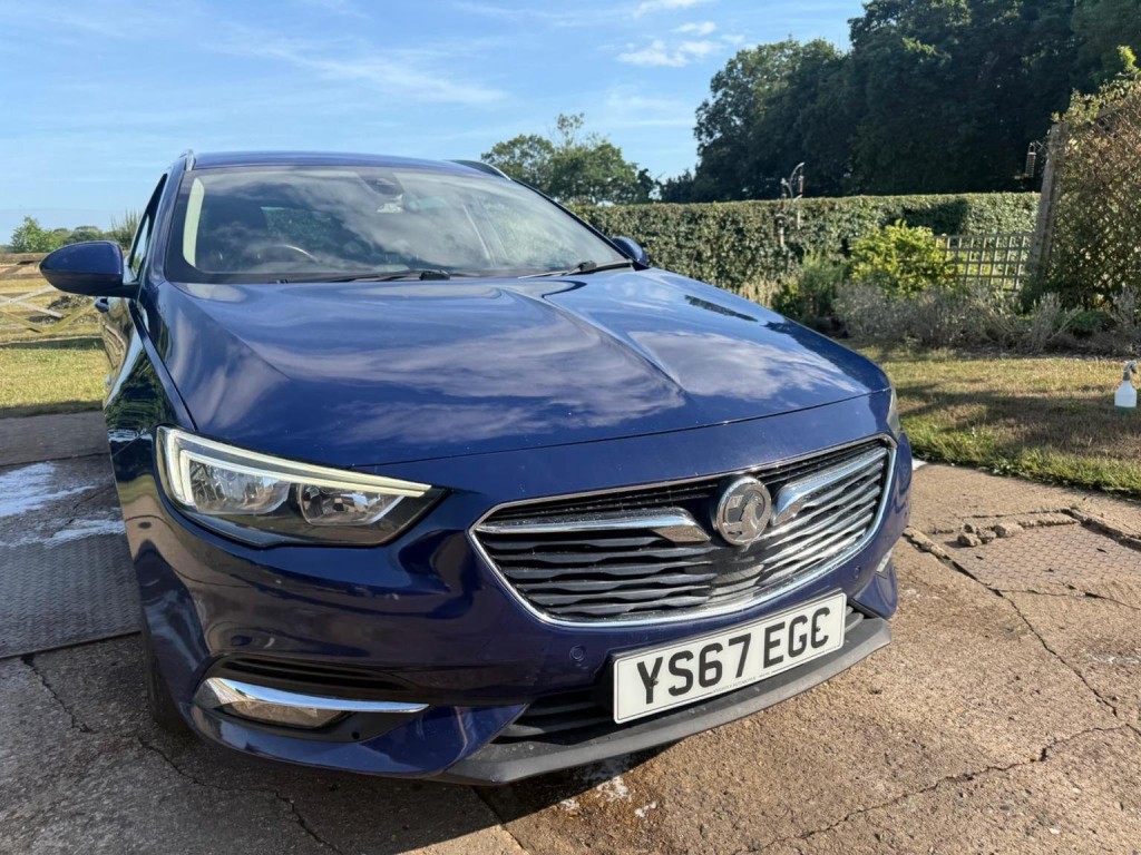 VAUXHALL INSIGNIA