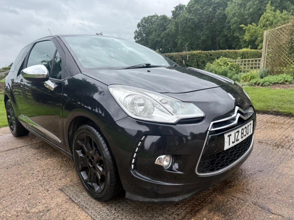 View CITROEN DS3 1.6 e-HDi Airdream DSport Euro 5 (s/s) 3dr