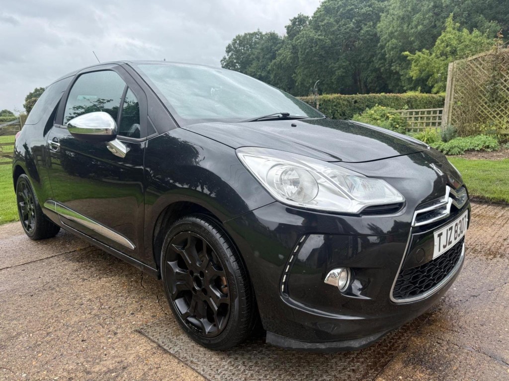 View CITROEN DS3 1.6 e-HDi Airdream DSport Euro 5 (s/s) 3dr