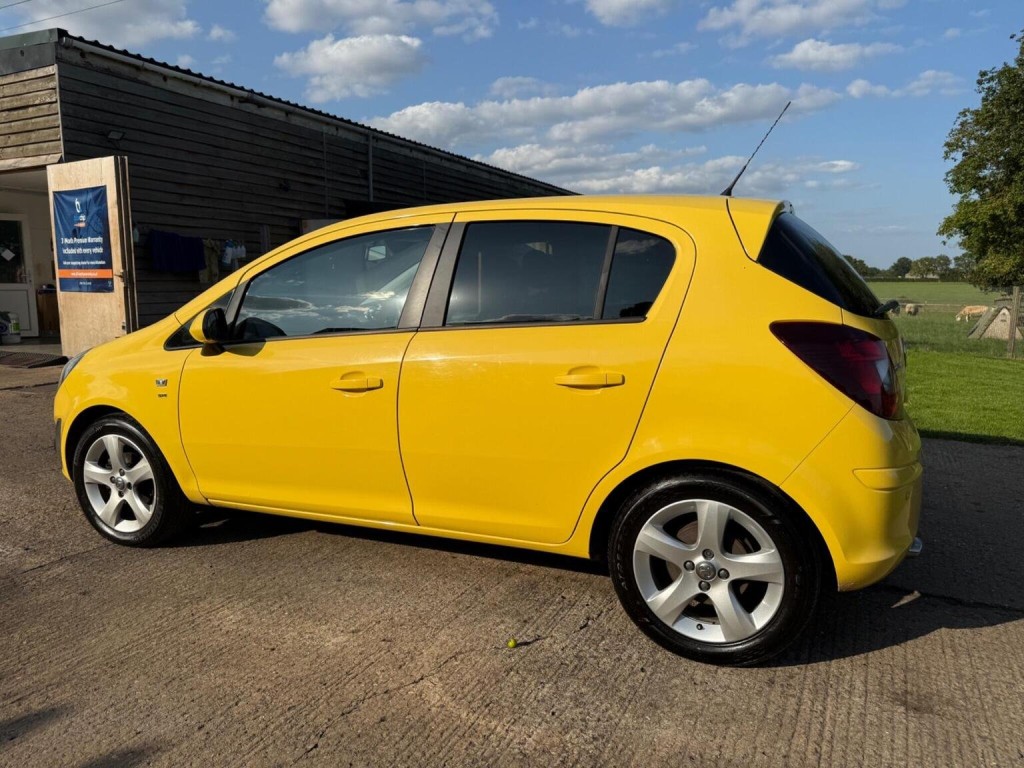 VAUXHALL CORSA