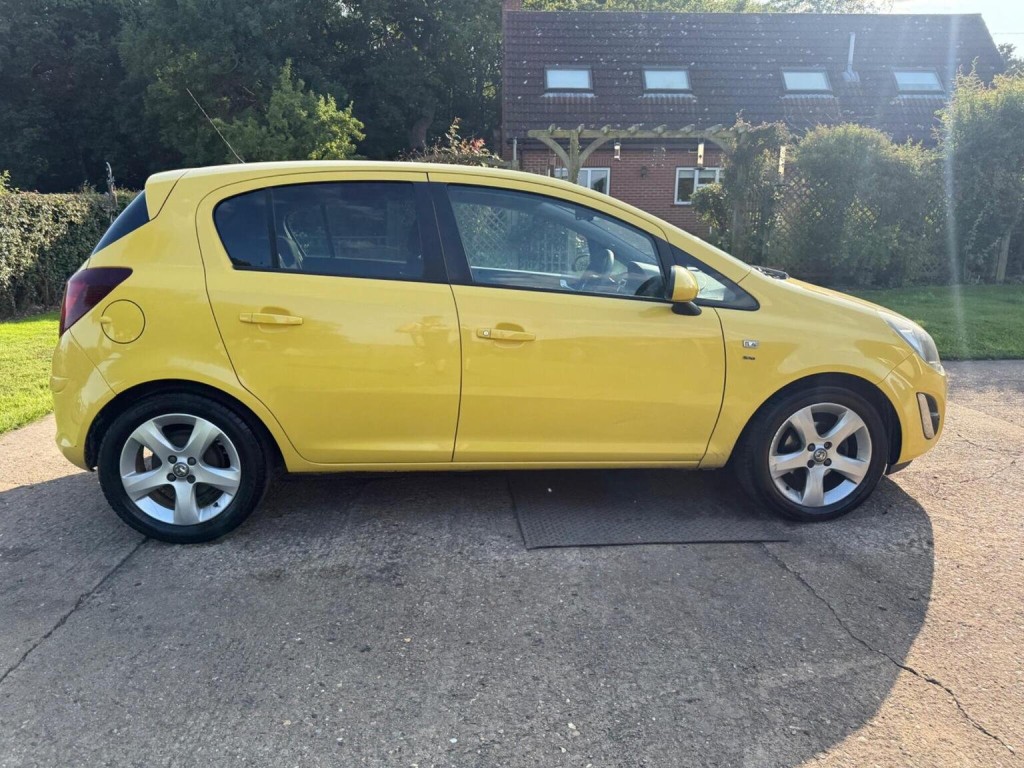 VAUXHALL CORSA