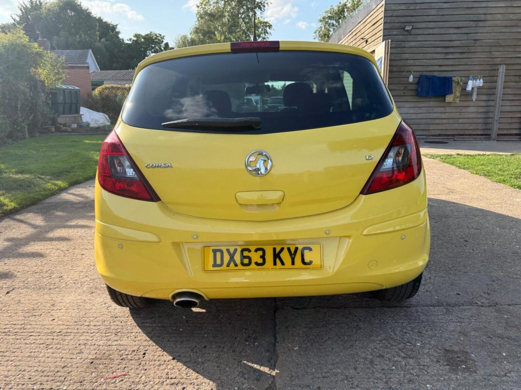 VAUXHALL CORSA