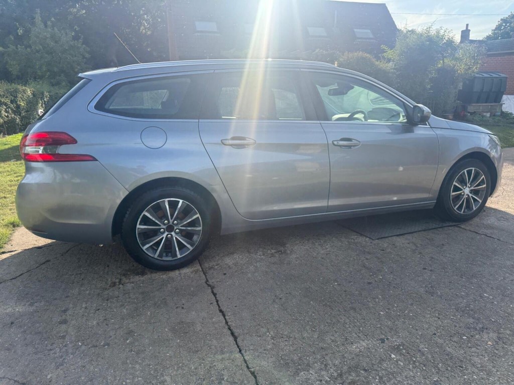 PEUGEOT 308 SW