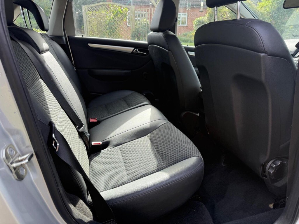 MERCEDES-BENZ B CLASS