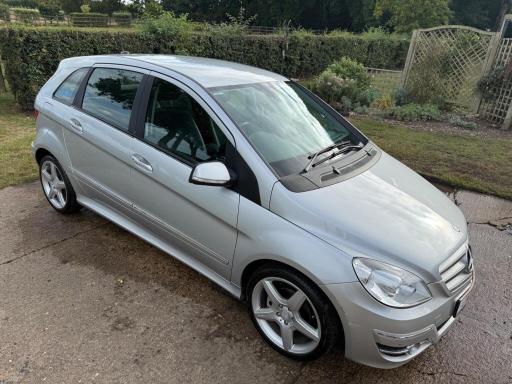 MERCEDES-BENZ B CLASS