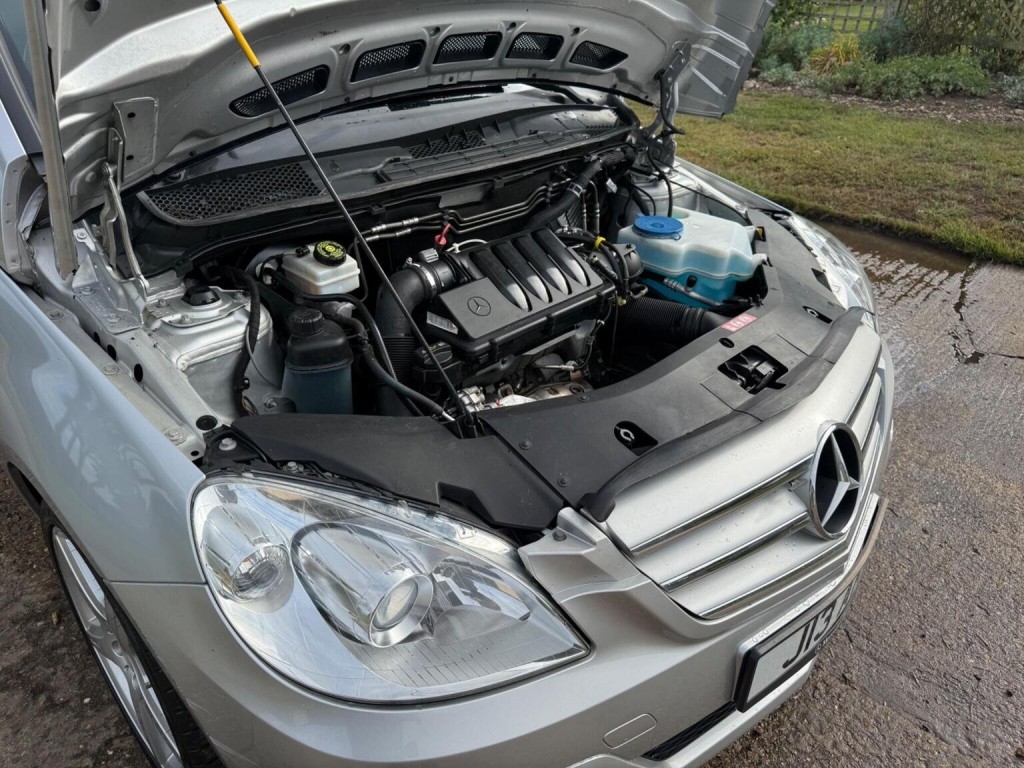 MERCEDES-BENZ B CLASS