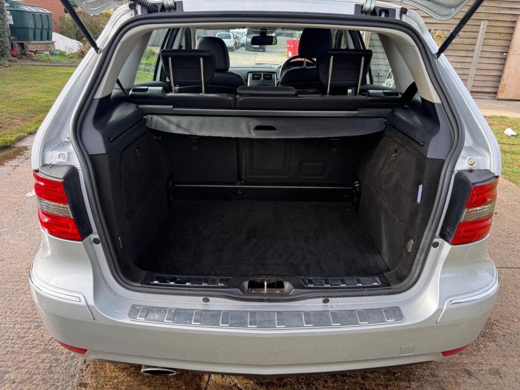 MERCEDES-BENZ B CLASS