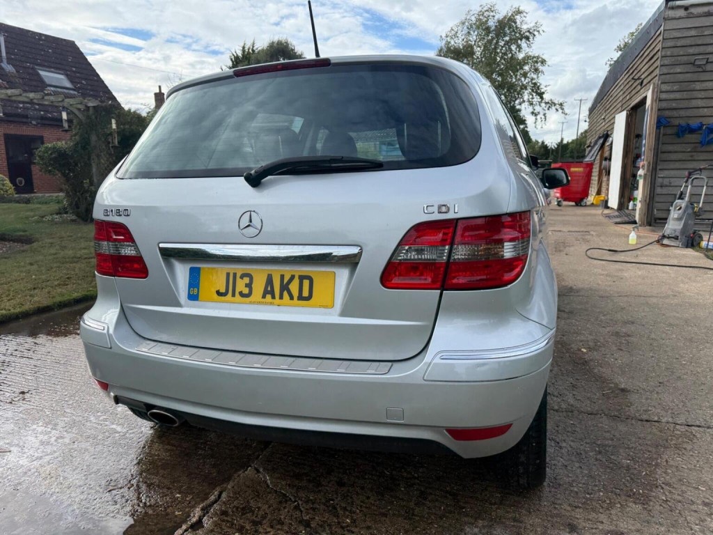 MERCEDES-BENZ B CLASS