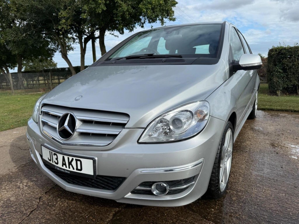 View MERCEDES-BENZ B CLASS 2.0 B180 CDI Sport CVT 5dr