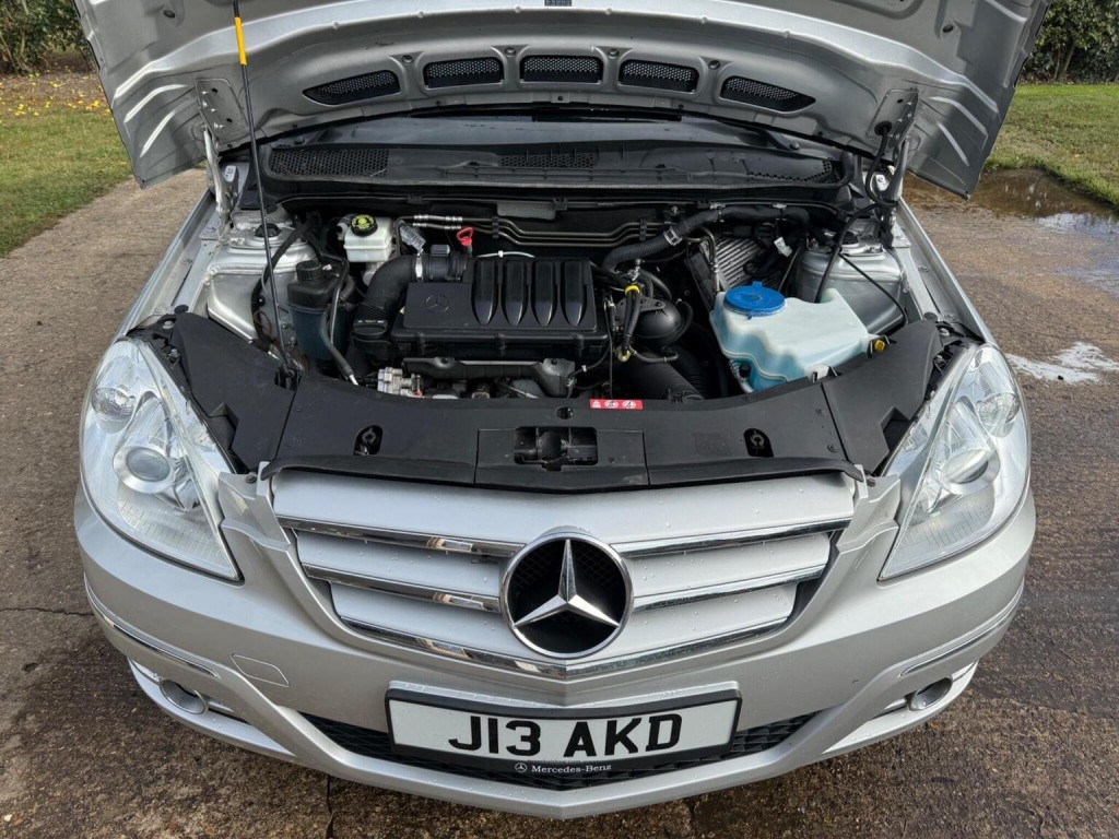 MERCEDES-BENZ B CLASS