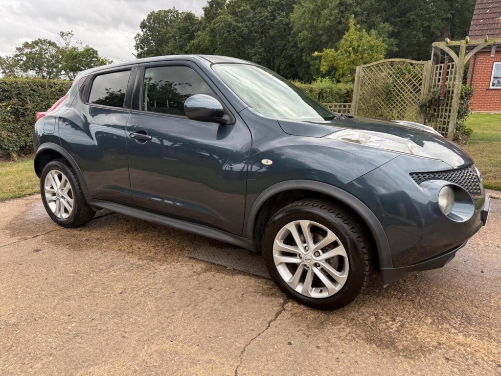 NISSAN JUKE