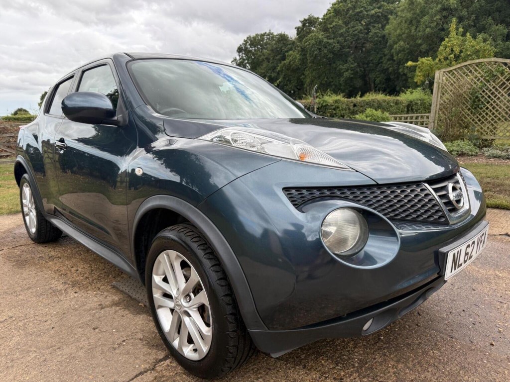 View NISSAN JUKE 1.5 dCi 8v Acenta Premium Euro 5 5dr