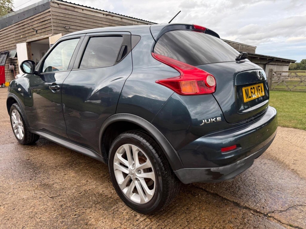 NISSAN JUKE