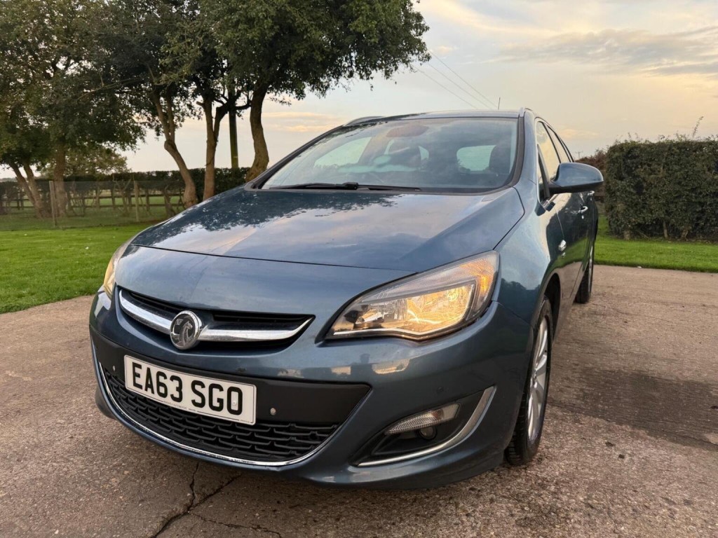 VAUXHALL ASTRA