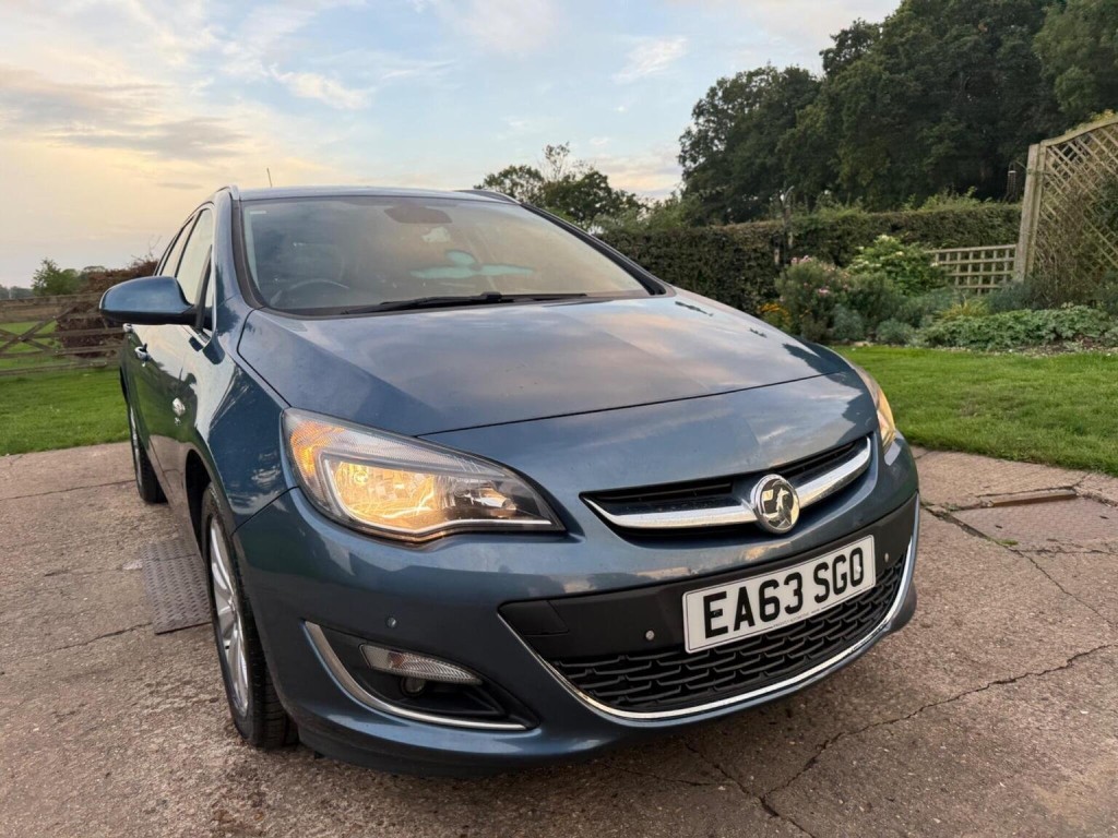 VAUXHALL ASTRA
