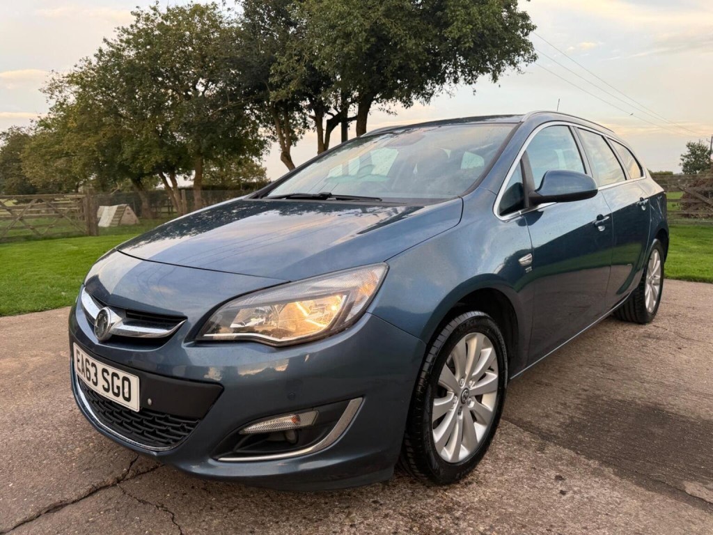 VAUXHALL ASTRA