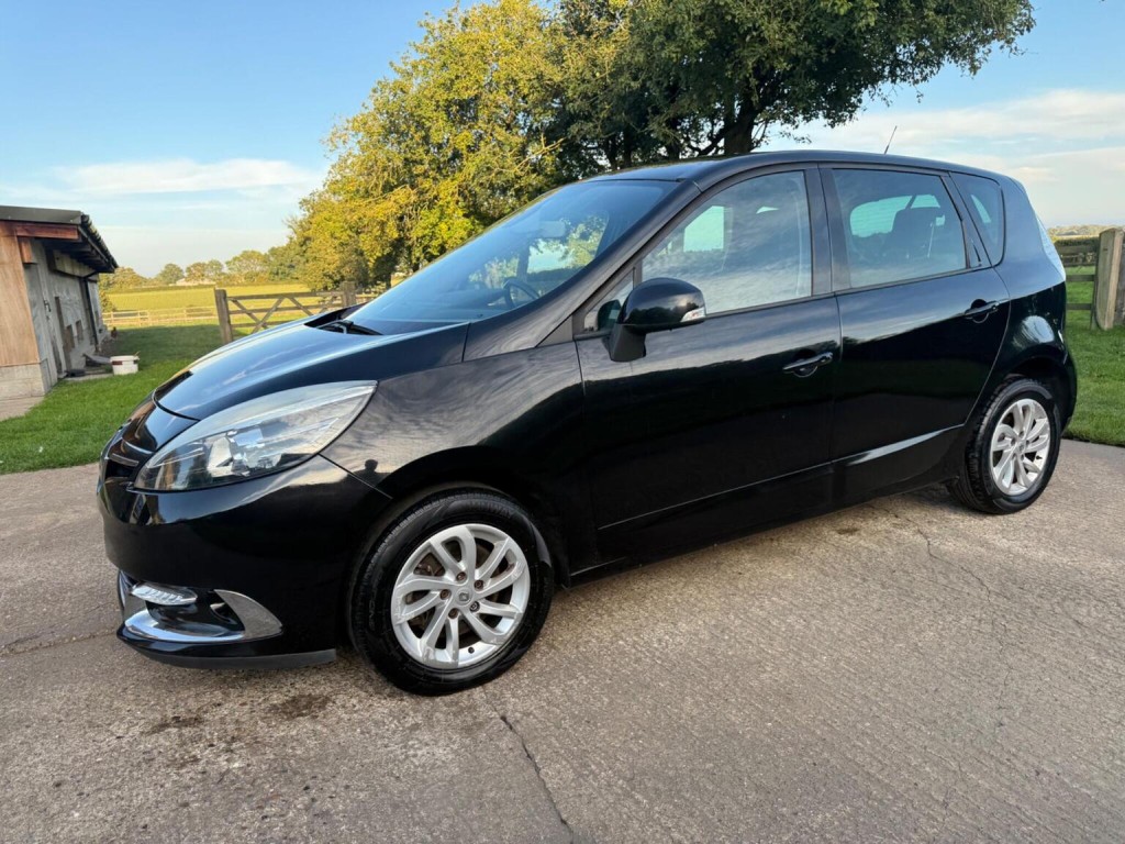 RENAULT SCENIC