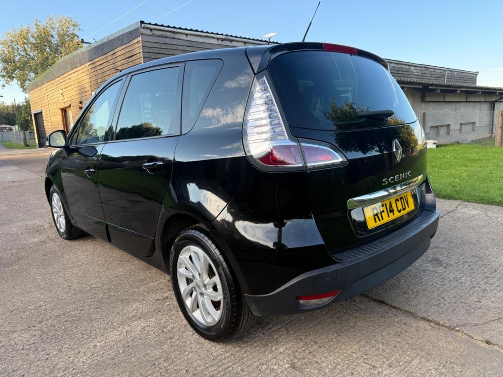 RENAULT SCENIC