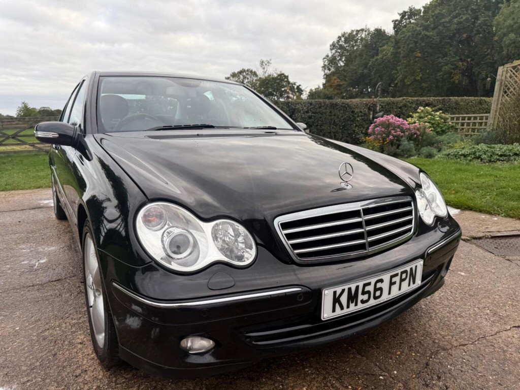 MERCEDES-BENZ C CLASS