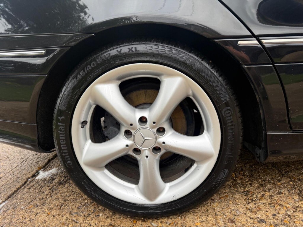 MERCEDES-BENZ C CLASS