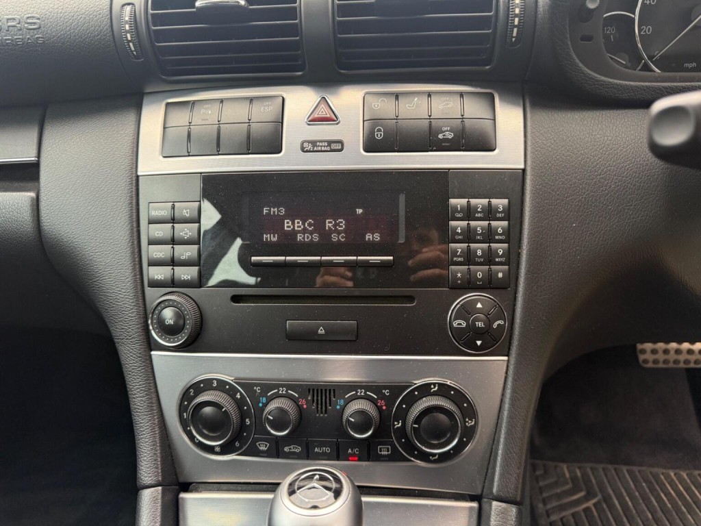 MERCEDES-BENZ C CLASS