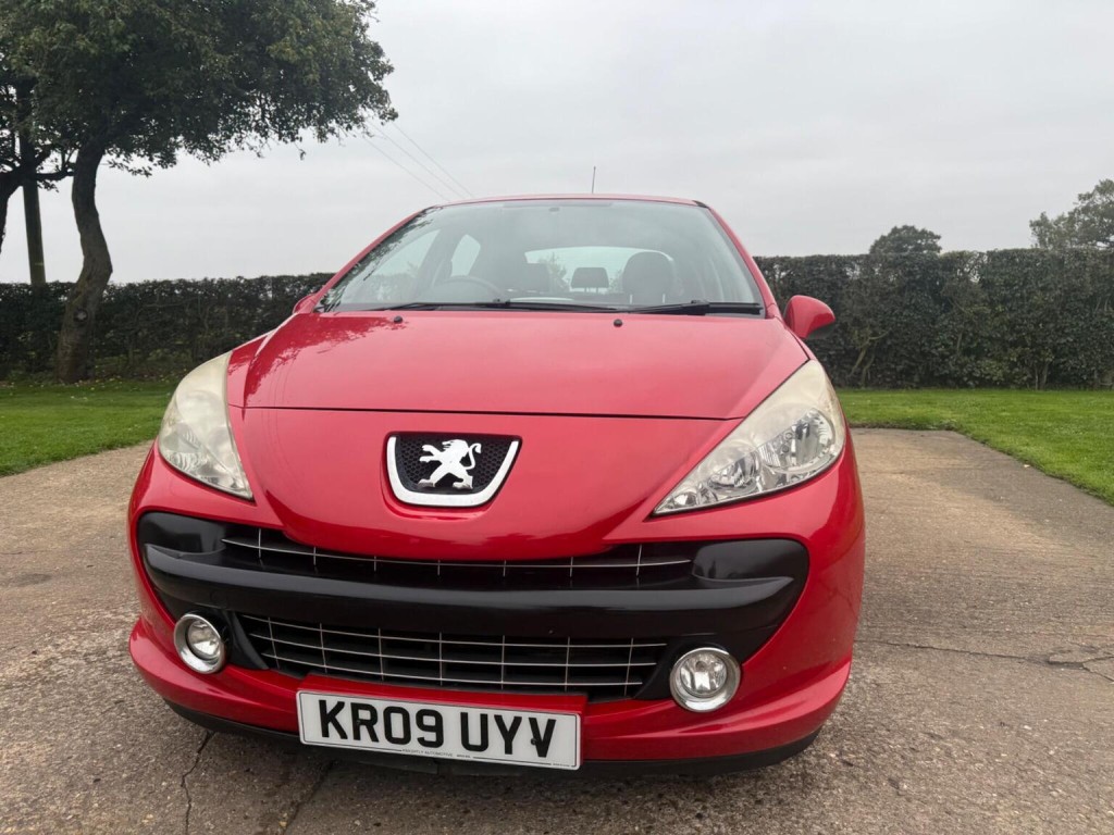 View PEUGEOT 207 1.4 HDi Urban Euro 4 5dr