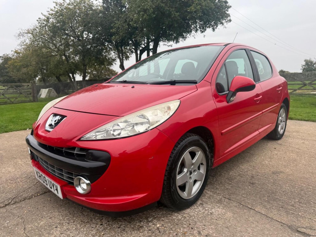 PEUGEOT 207
