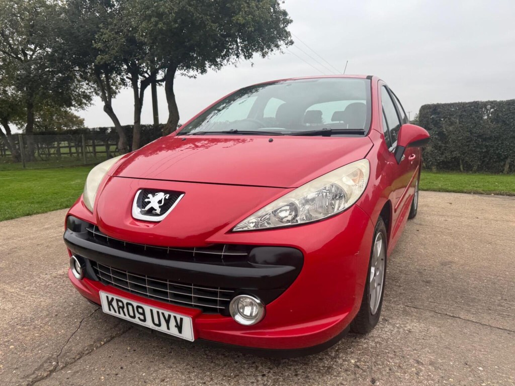 PEUGEOT 207