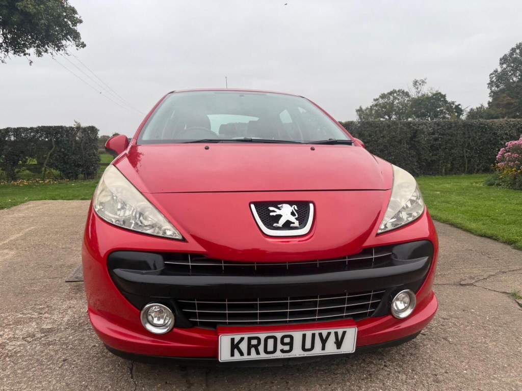 PEUGEOT 207