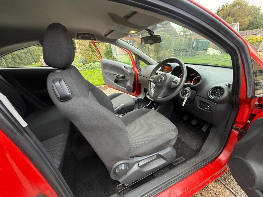 VAUXHALL CORSA