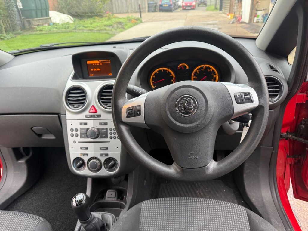 VAUXHALL CORSA